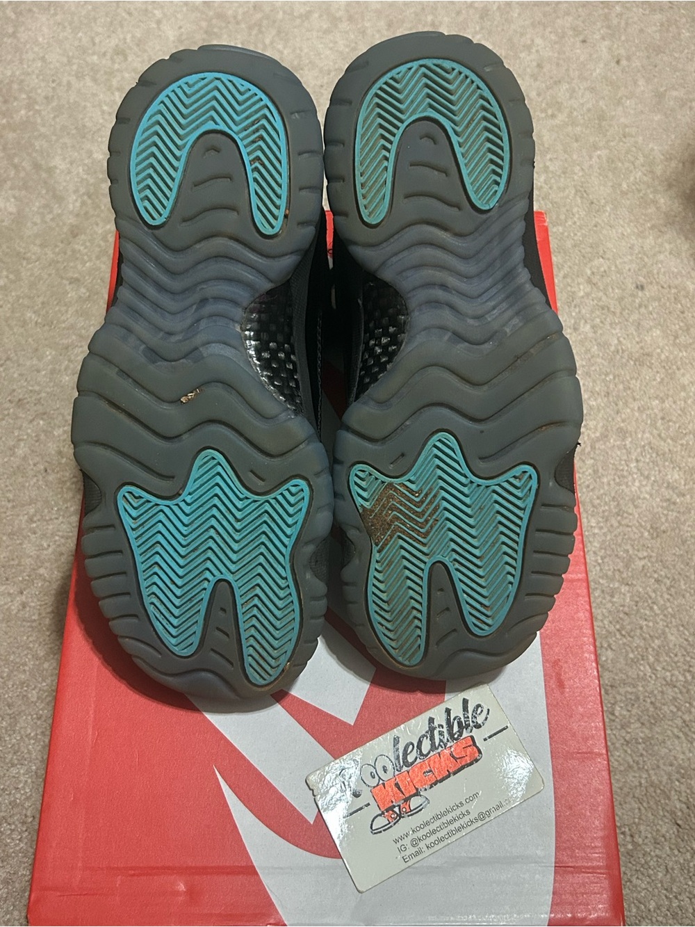 Jordan 11 - Picture 5 of 6